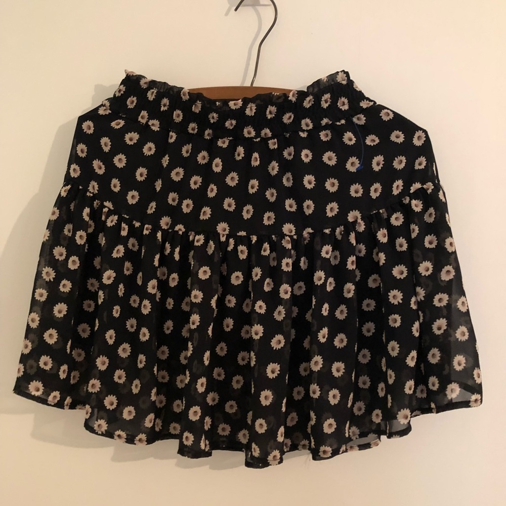 Daisy mini skirt